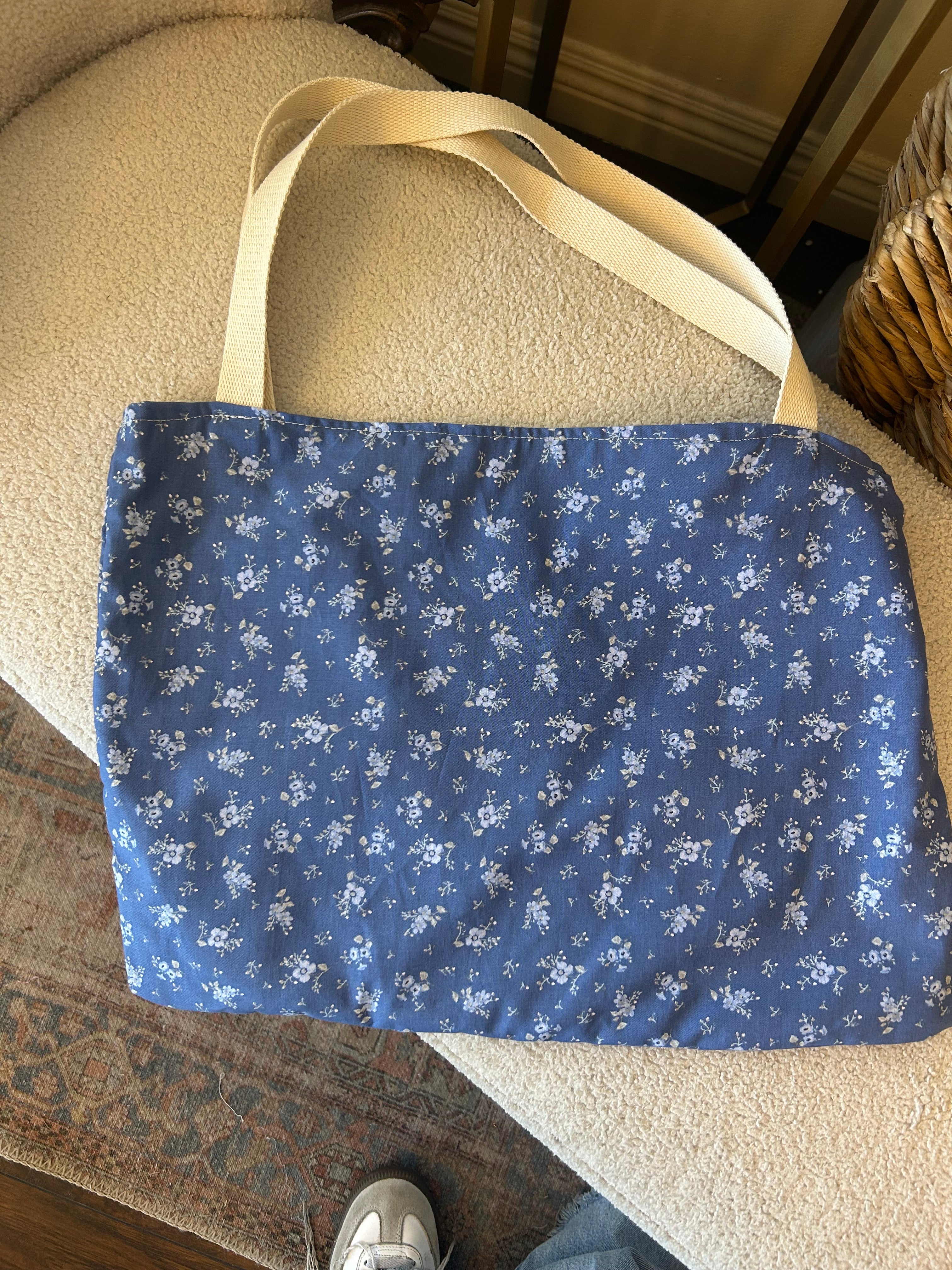 Blue floral tote