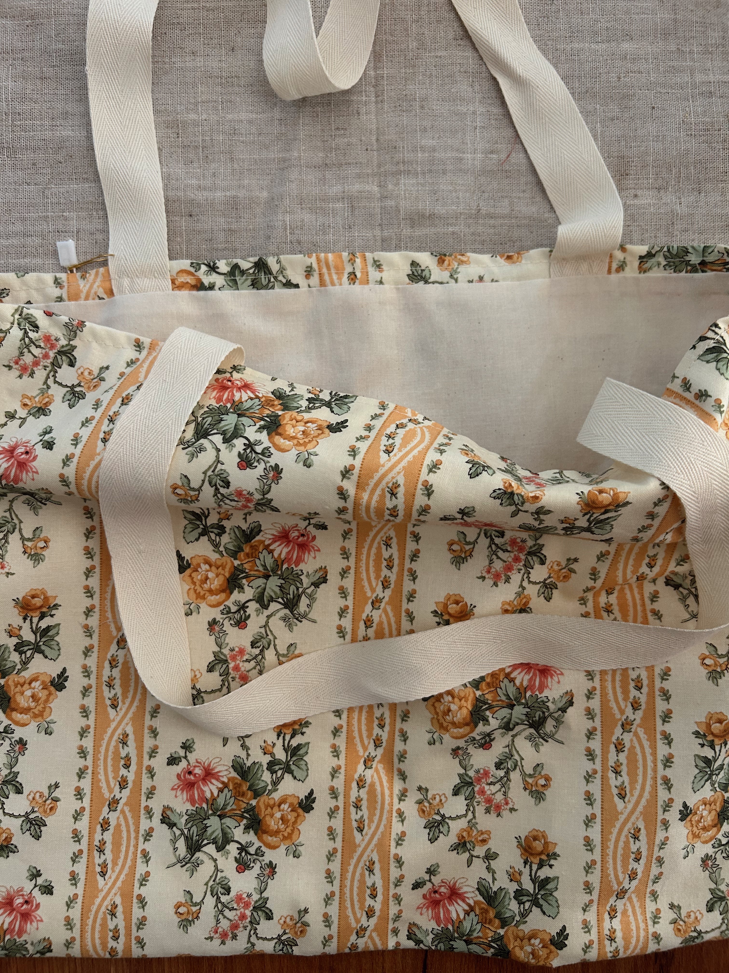 Garden Floral tote