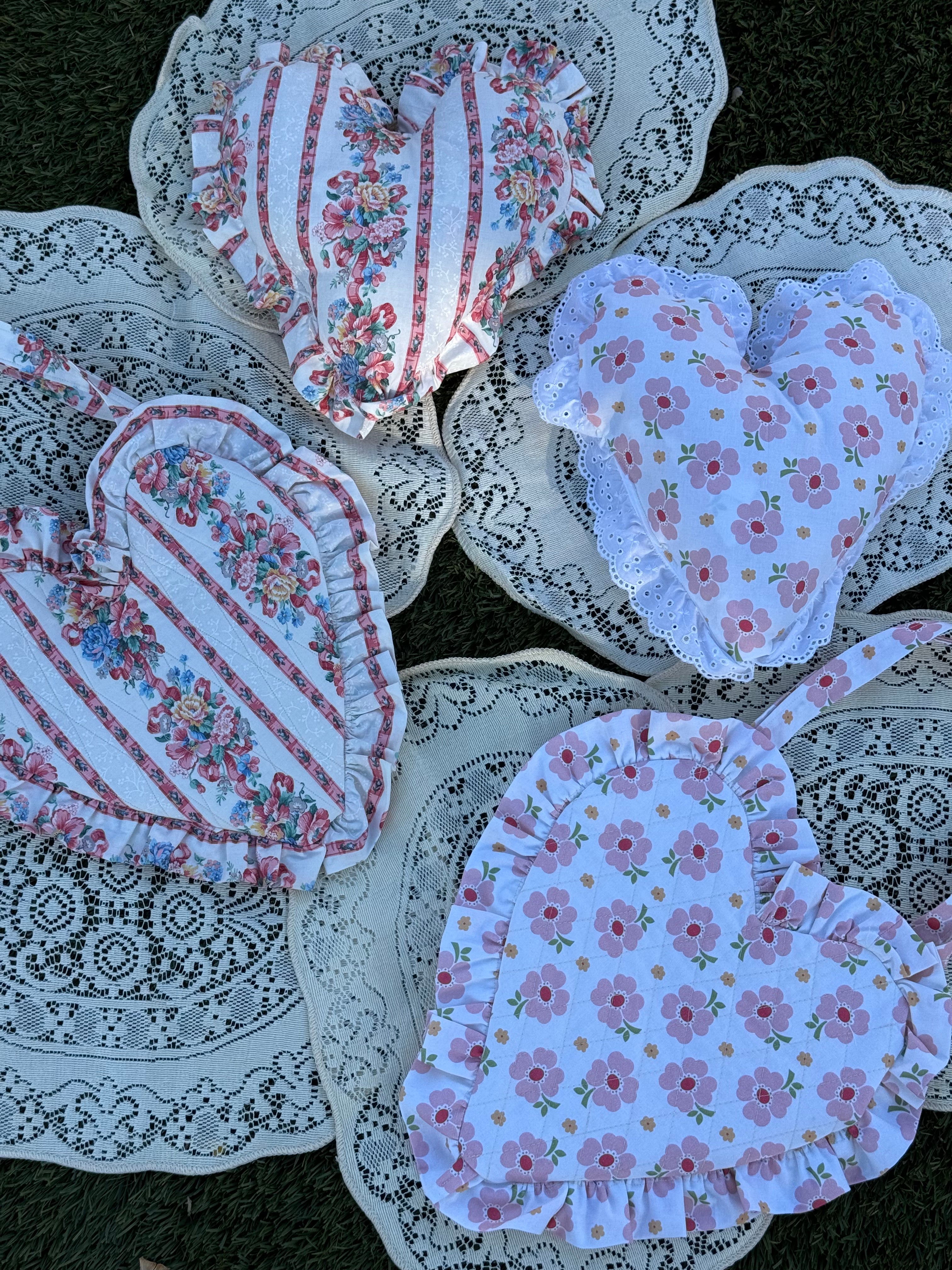 Quilted Ruffle heart bag & Heart pillow class 2 day 1.5 hour Ages 9-Adult