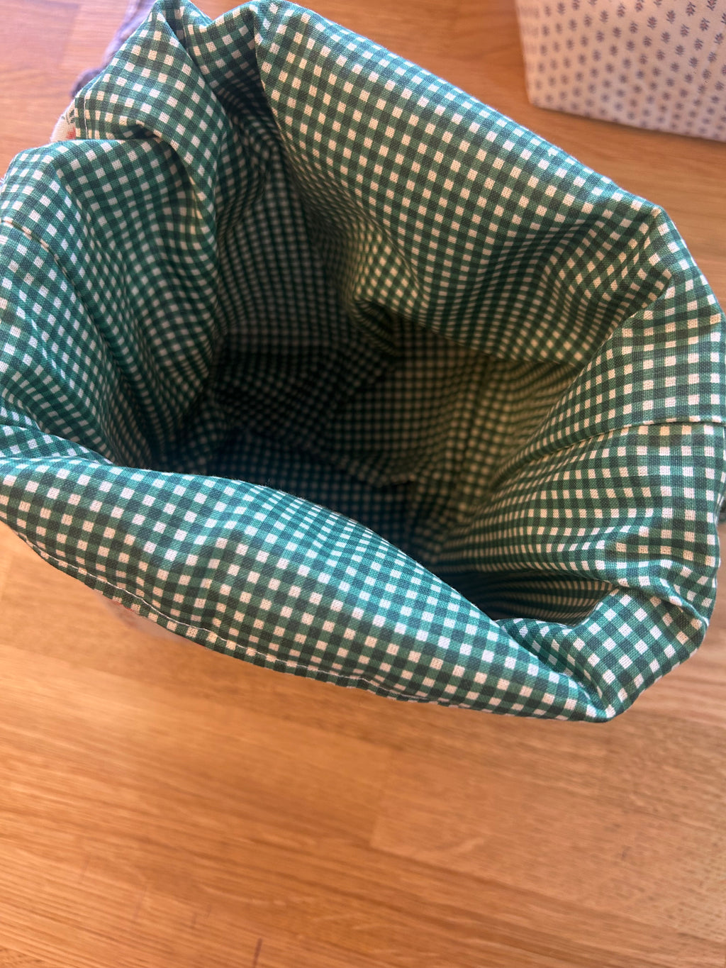 Green gingham drawstring bag
