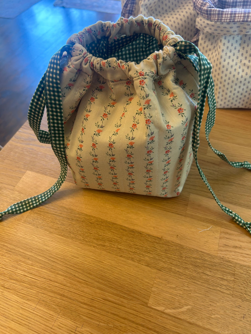 Green gingham drawstring bag
