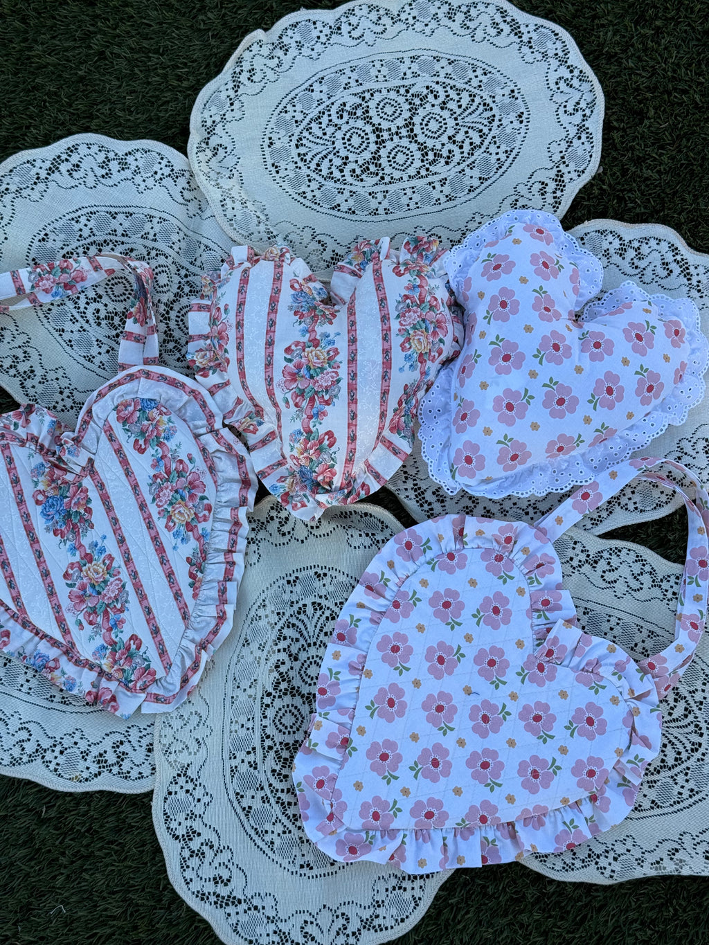 Quilted Ruffle heart bag & Heart pillow class 2 day 1.5 hour Ages 9-Adult