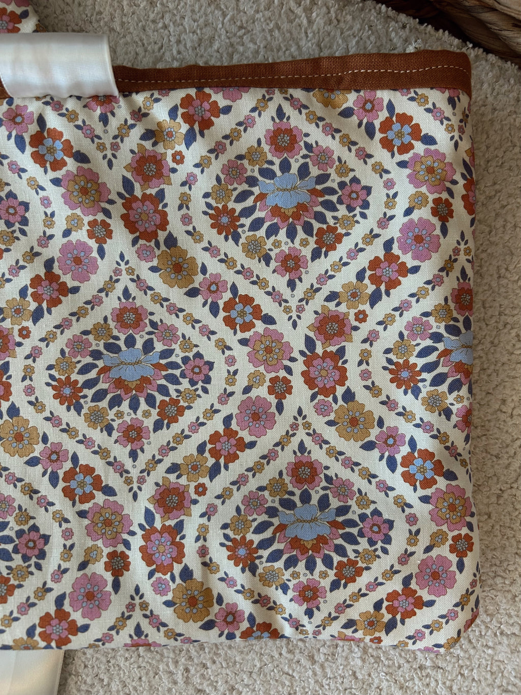 Book Sleeve in Fanny print