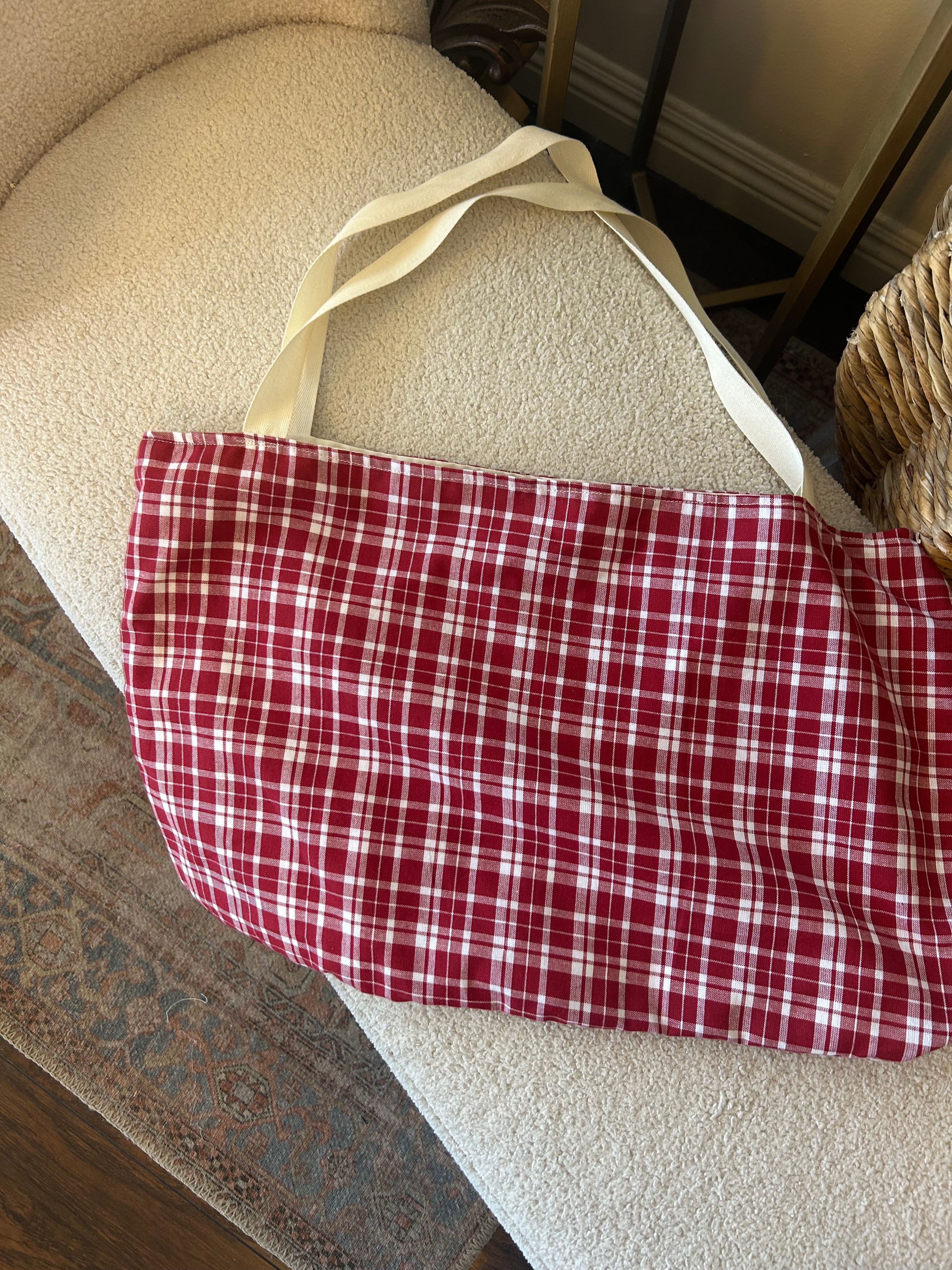 Red checkered tote