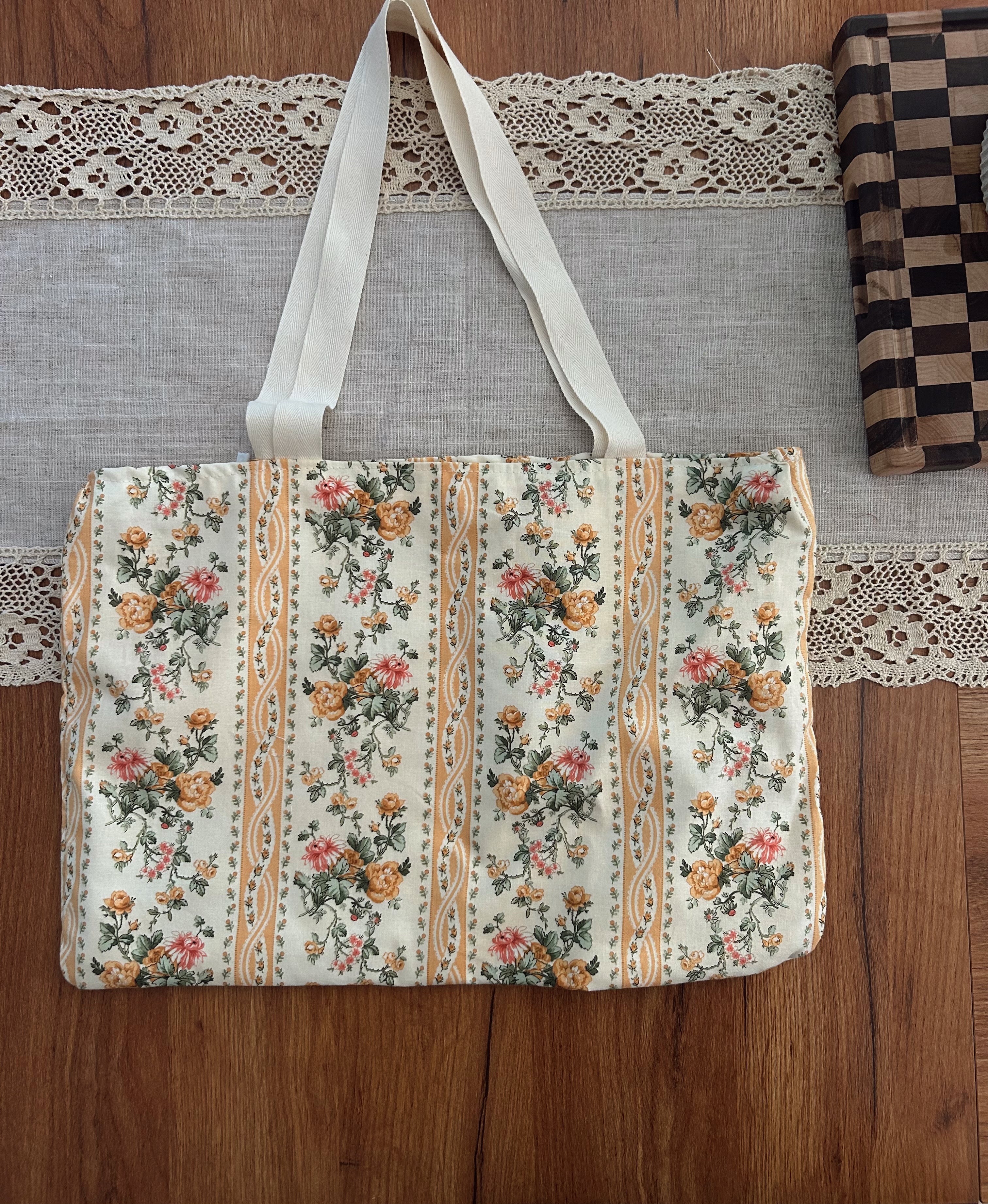 Garden Floral tote