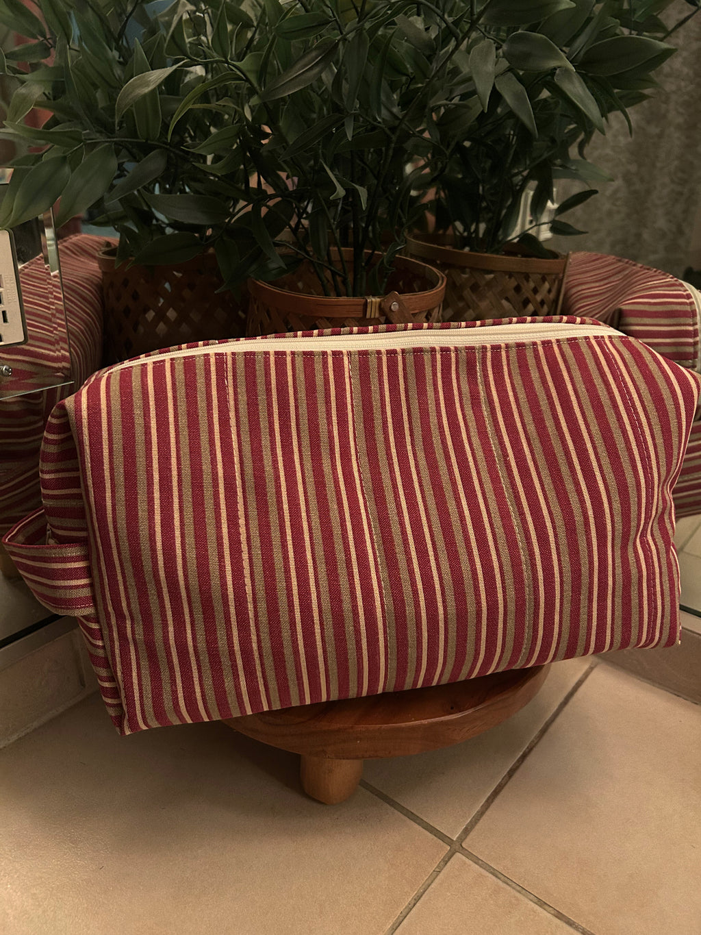 XL toiletry bag