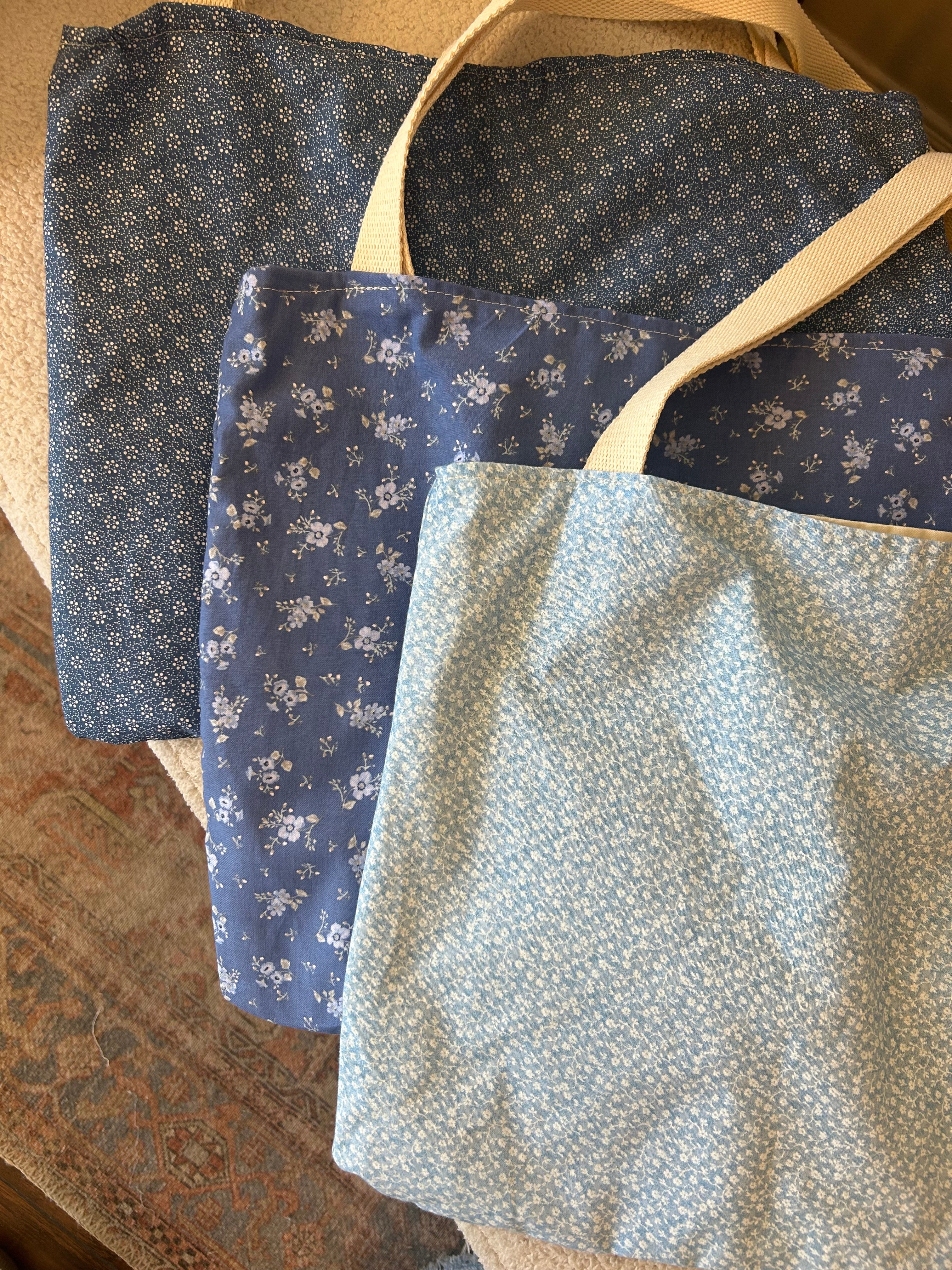 Blue floral tote