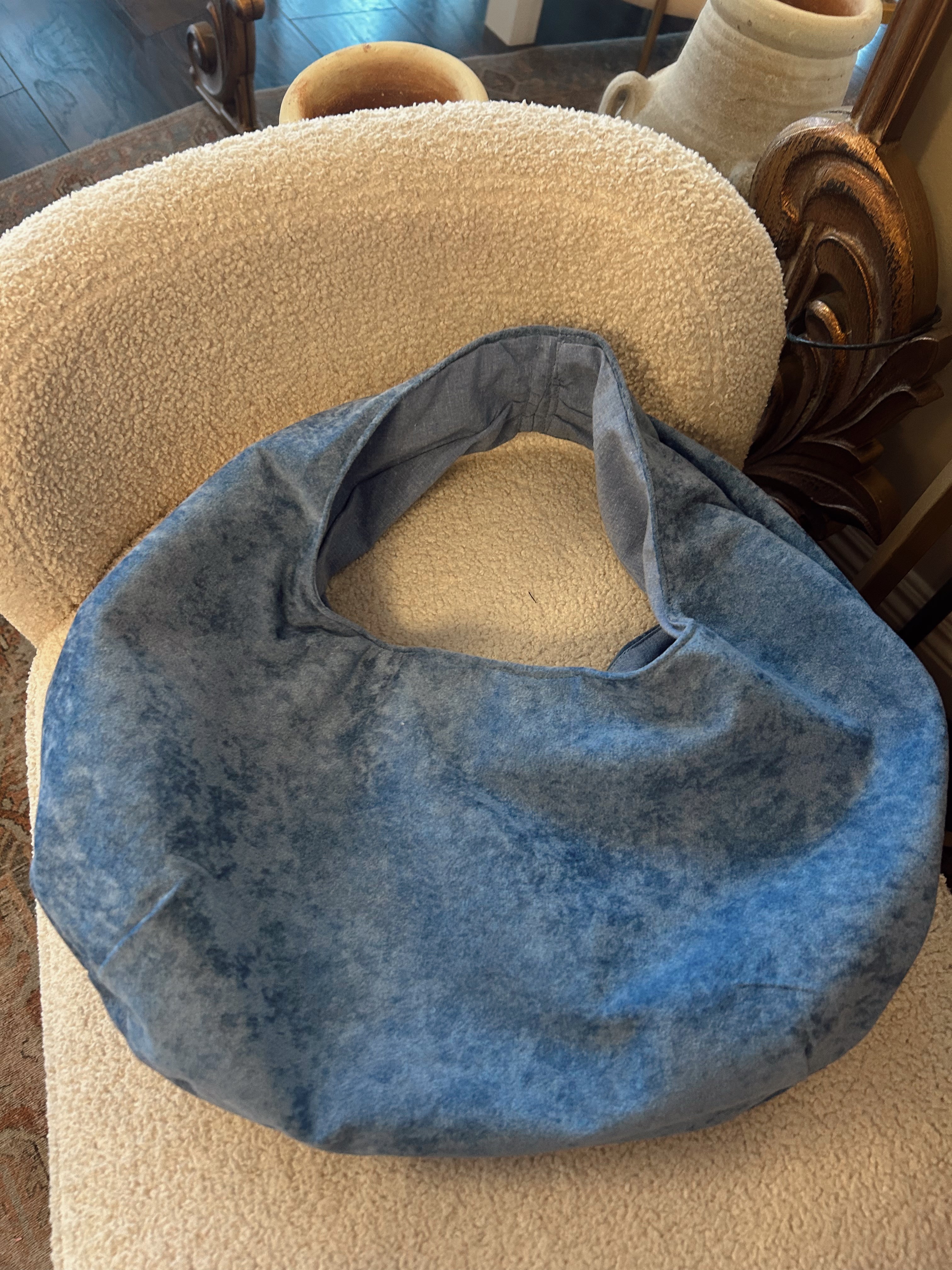 Blue faux suede hobo purse