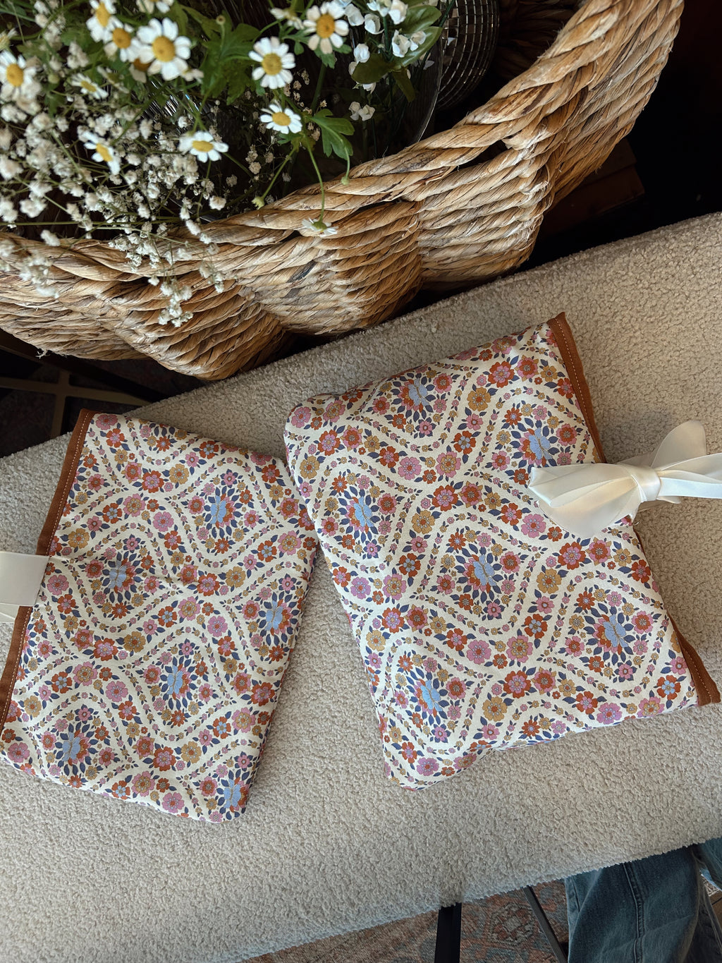 Book Sleeve in Fanny print