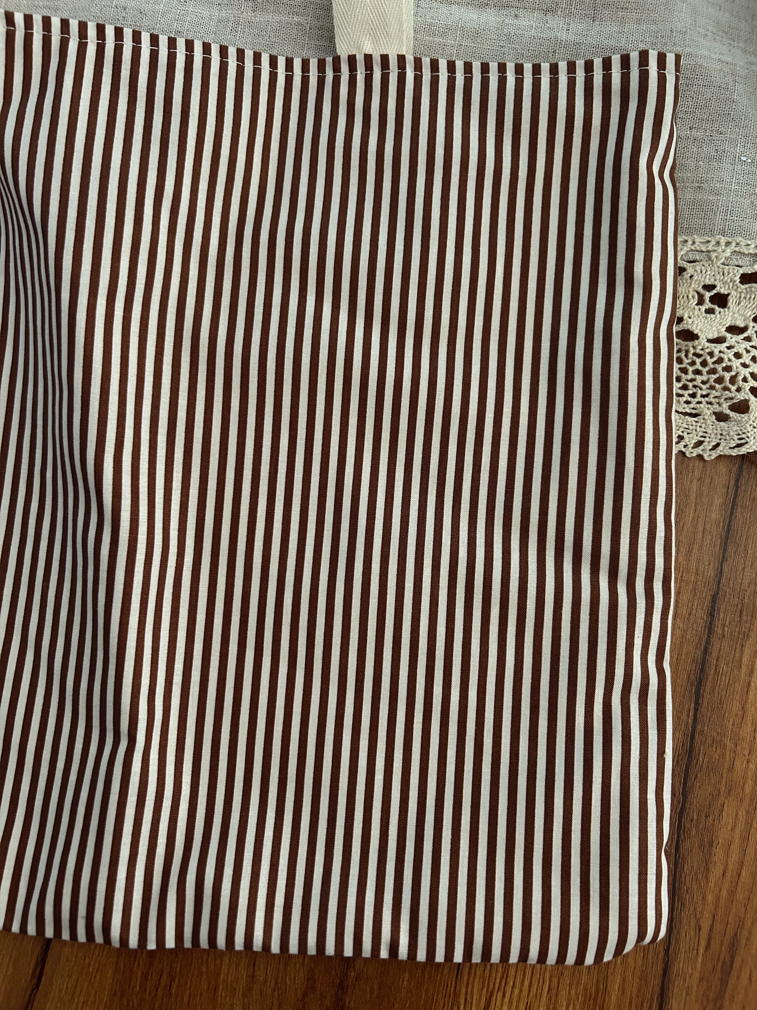 Brown stripe tote