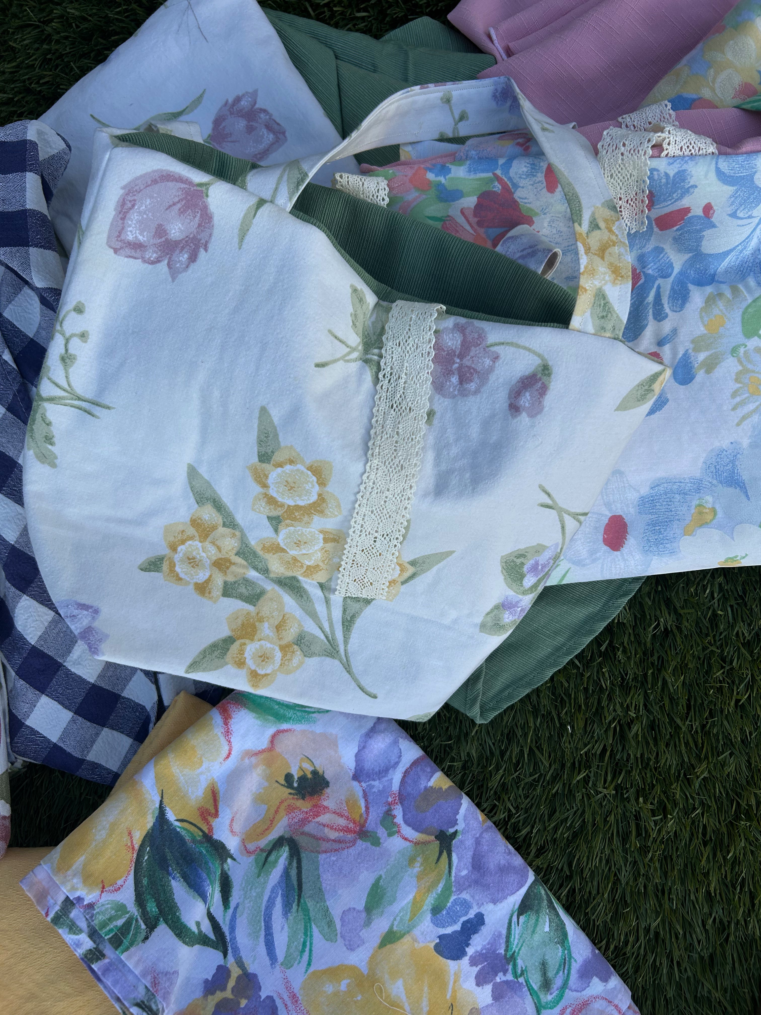 Bloom Purse Beginner Friendly