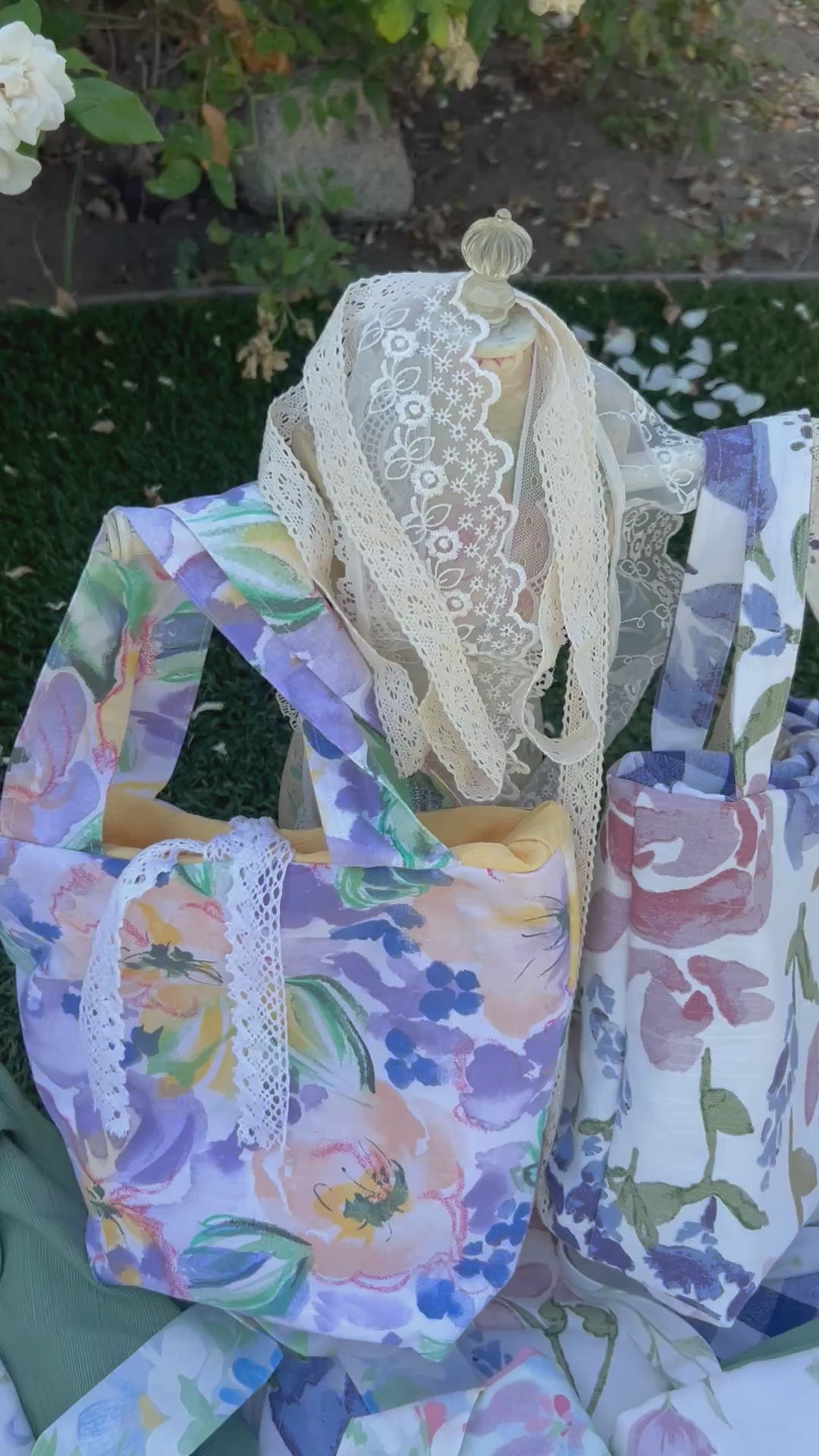 Bloom Purse Beginner Friendly